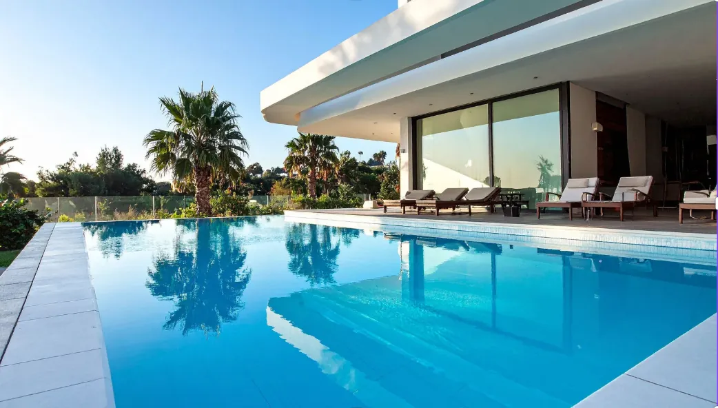 Modern Costa del Sol villa with a large pool and shaded terrace